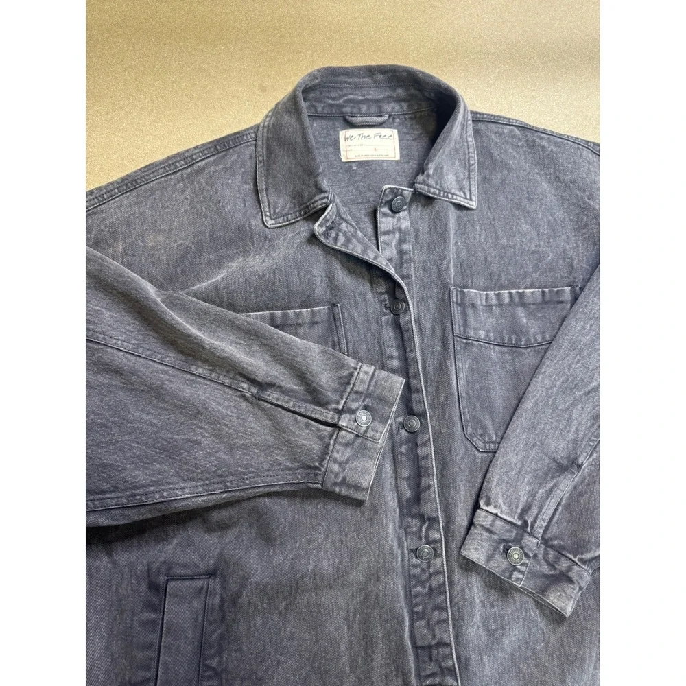 Free People We The Free Denim Shirt Jacket Washed Black Grey Oversized Shacket L - Picture 3 of 10